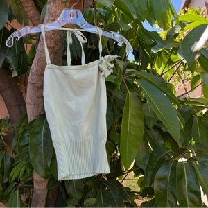 Bebe vintage Y2K light green halter top with a pinned flower detailing !